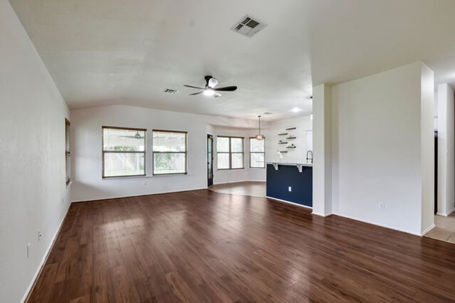 1119 Brinkley Dr, House other with 3 bedrooms, 2 bathrooms and 4 parking in Cedar Park TX | Image 6