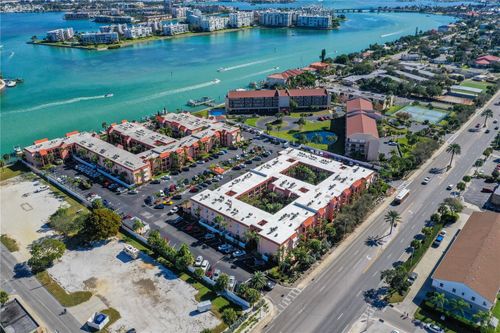 121-8911 Blind Pass Rd, ST PETE BEACH, FL, 33706-1436 | Card Image