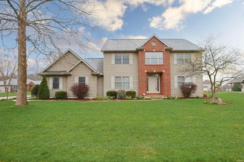 57657 Boulder Ct, Goshen, IN, 46528-7860 | Card Image