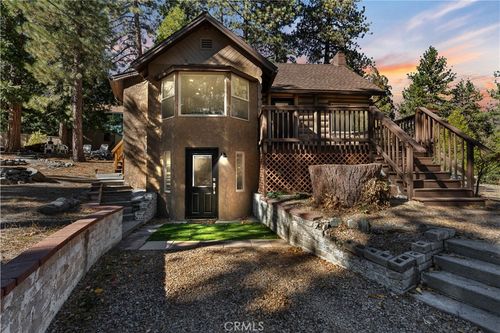 5676 Oak St, Wrightwood, CA, 92397 | Card Image