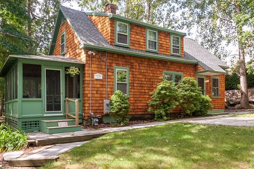 1-94 Atlantic Ave, Cohasset, MA, 02025-1809 | Card Image