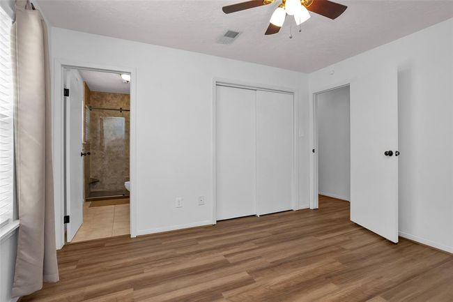 814 Whipporwill Rd, House other with 3 bedrooms, 2 bathrooms and 3 parking in Conroe TX | Image 30