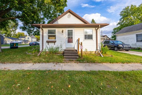 348 N Market St, Seneca, IL, 61360-9342 | Card Image