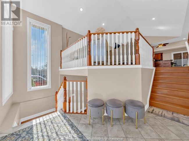 1840 St. Christopher Crt, House other with 4 bedrooms, 3 bathrooms and null parking in Windsor ON | Image 6