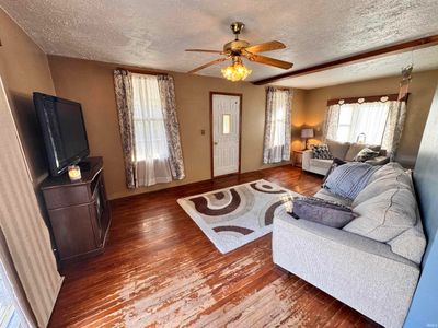 3092 W Delaware Road, House other with 3 bedrooms, 1 bathrooms and null parking in Logansport IN | Image 2