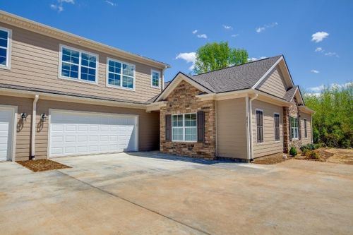 2676 Stonecenter Ln, Murfreesboro, TN, 37128 | Card Image