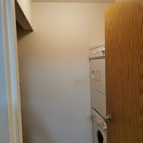 2xx-13507 96 Ave, Surrey, BC, V3V7P3 | Card Image