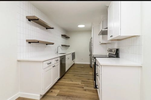 apt-115-425 N Rosemont Ave, Dallas, TX, 75208-5465 | Card Image