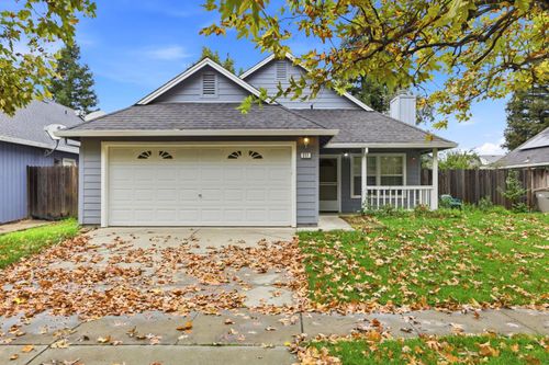 217 White Oak Ln, Winters, CA, 95694-2135 | Card Image