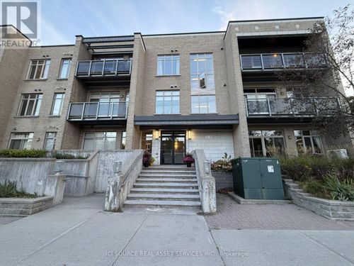 301-682 Churchill Ave N, Ottawa, ON, K1Z5G5 | Card Image