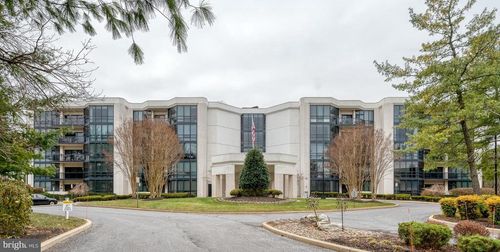 apt-218-4001 Old Court Rd, BALTIMORE, MD, 21208-6449 | Card Image