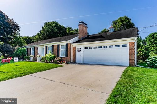 1473 Lutztown Rd, BOILING SPRINGS, PA, 17007-9684 | Card Image