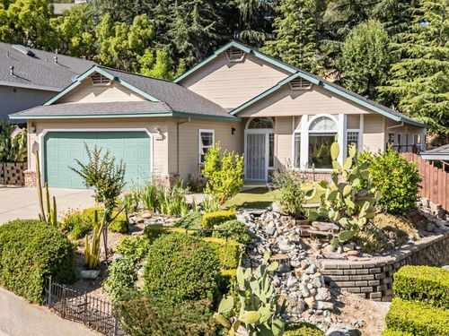 12220 Westwood Dr, Auburn, CA, 95603-6300 | Card Image