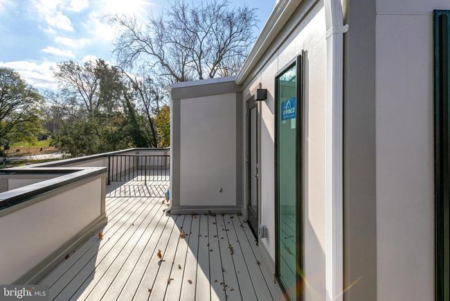 UNIT-5 - 4901 1 St St Nw, Condo with 2 bedrooms, 2 bathrooms and null parking in WASHINGTON DC | Image 4
