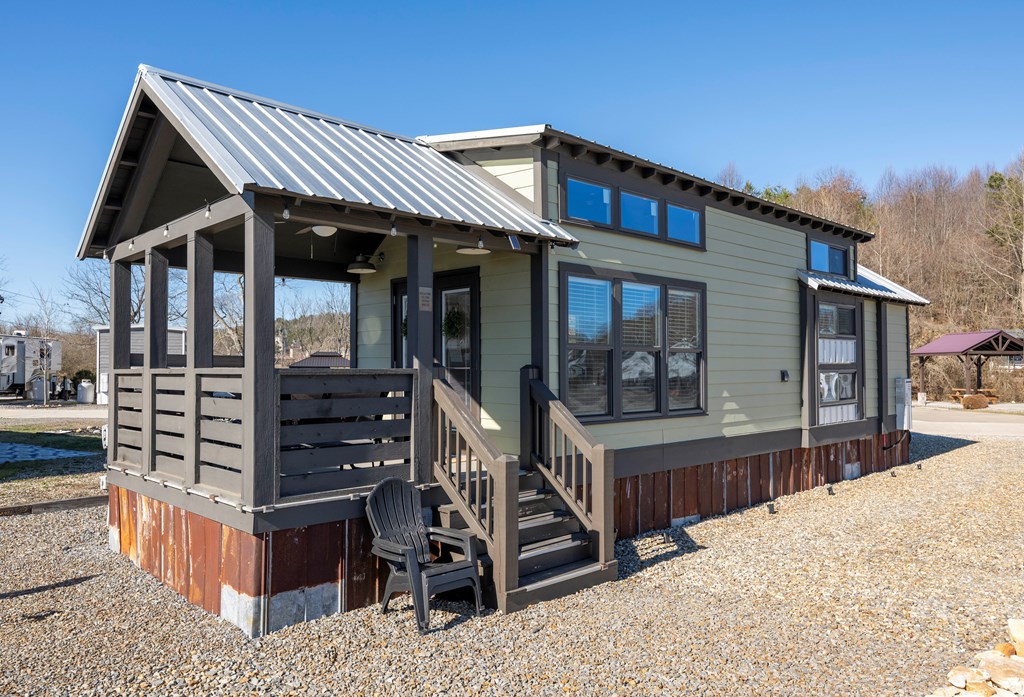 Residential in Morganton 3