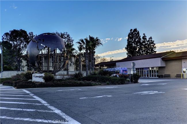 8K - 13470 St. Andrews Drive, Home with 2 bedrooms, 1 bathrooms and 2 parking in Seal Beach CA | Image 18