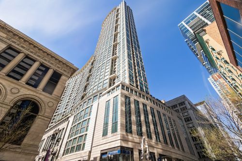 1206-130 Garland Ct, Chicago, IL, 60602-4759 | Card Image