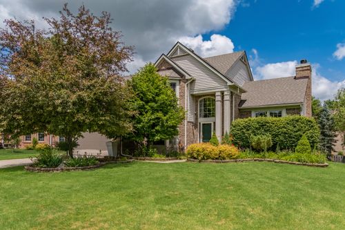1829 Michelle Ct, Ann Arbor, MI, 48105-9253 | Card Image