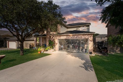 144 Springtree Blf, Cibolo, TX, 78108-3217 | Card Image