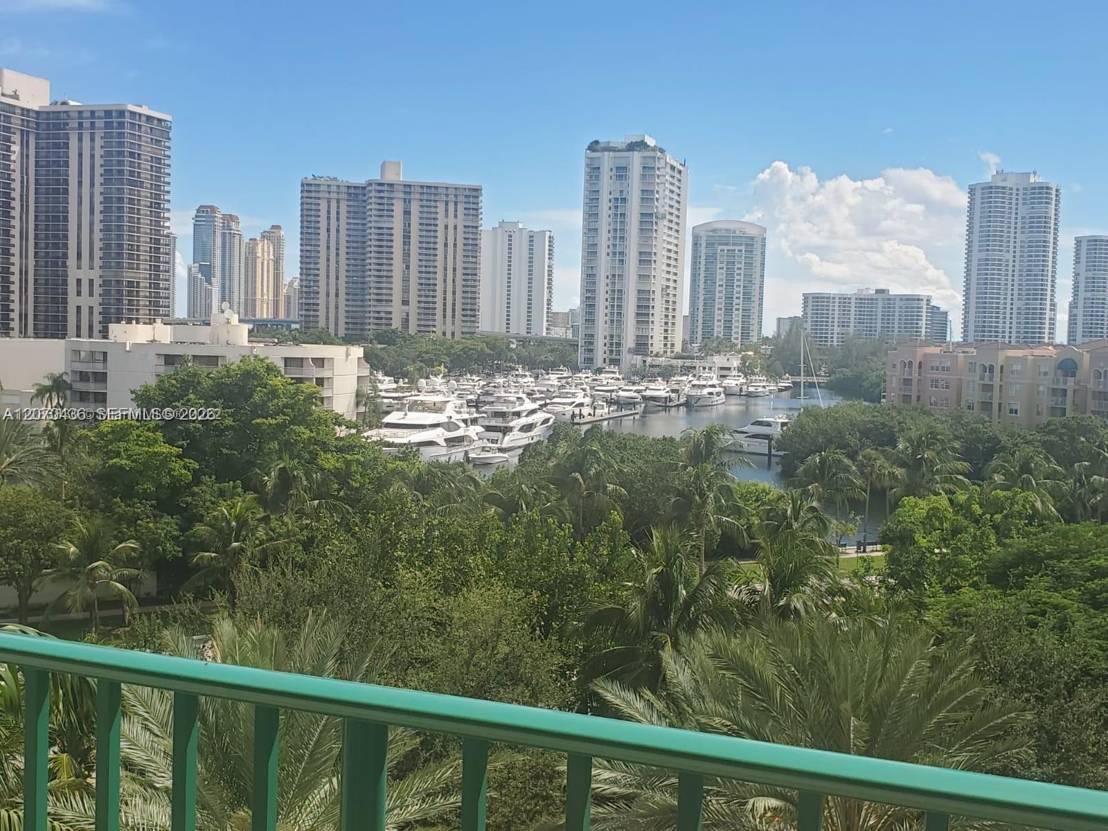 Residential in Aventura