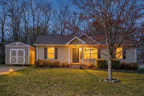 573 Somerset Ln, Clarksville, TN, 37042-6064 | Card Image