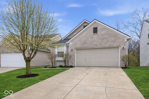 3431 Ashgrove Dr, Indianapolis, IN, 46268-3533 | Card Image