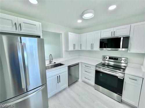 413-6220 Augusta Dr, FORT MYERS, FL, 33907-5750 | Card Image