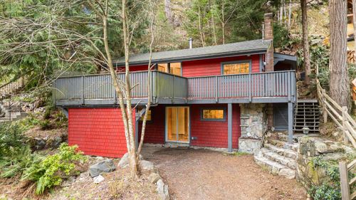 1312 Hillcrest Rd, Bowen Island, BC, V0N1G1 | Card Image