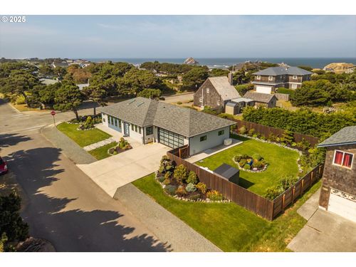 1342 11th St Sw, Bandon, OR, 97411-9538 | Card Image