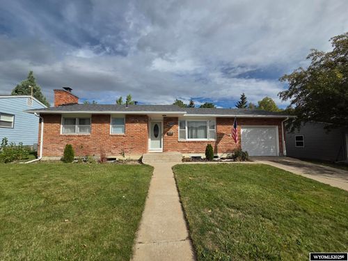 2020 Kingsboro Rd, Casper, WY, 82604-4887 | Card Image