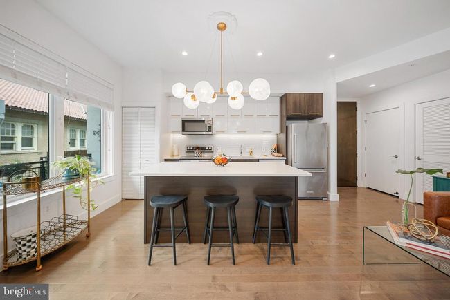 APT-6 - 1767 Lanier Pl Nw, Condo with 2 bedrooms, 2 bathrooms and null parking in WASHINGTON DC | Image 8