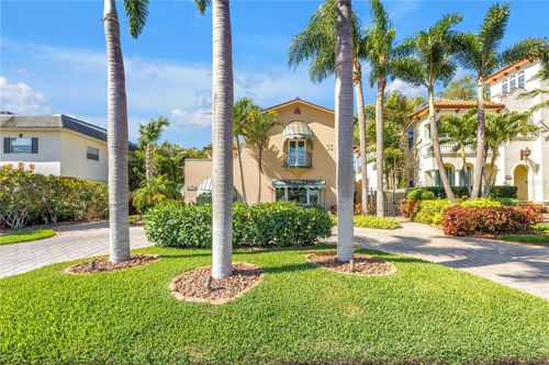 2410 Coffee Pot Blvd Ne, ST PETERSBURG, FL, 33704-3550 | Card Image