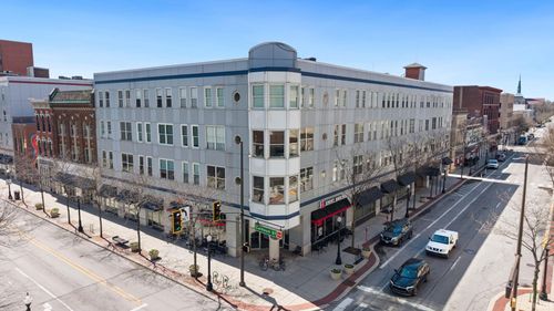 apt-303-113 W Wayne St, Fort Wayne, IN, 46802-2507 | Card Image