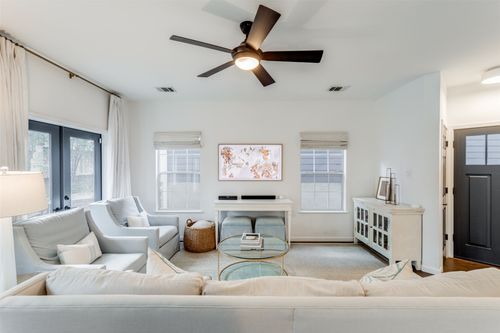 apt-35-411 W Saint Elmo Rd, Austin, TX, 78745-3378 | Card Image