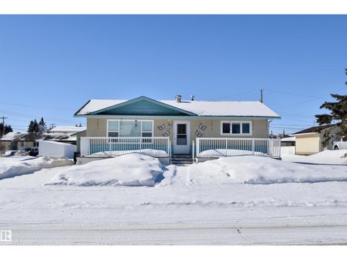 4614 45 St, St Paul, AB, T0A3A3 | Card Image