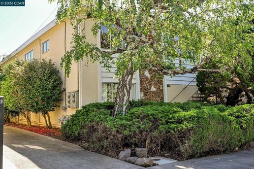 3037 College Ave, Berkeley, CA, 94705-2533 | Card Image