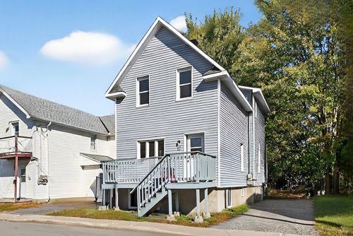 17 Rue Marengère, Gatineau, QC, J8T3T4 | Card Image