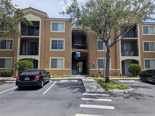 apt-203-8070 N Nob Hill Rd, Tamarac, FL, 33321-7407 | Card Image
