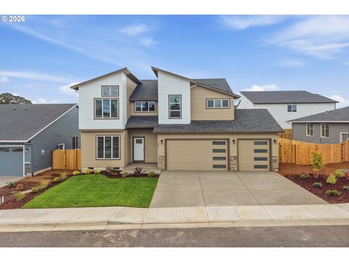 651 S 5th St, Carlton, OR, 97111-9702 | Card Image