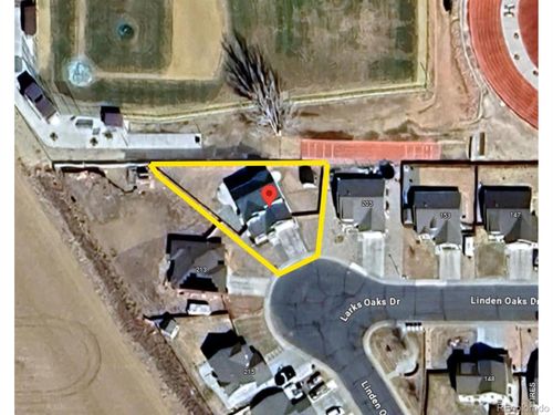211 Linden Oaks Dr, Ault, CO, 80610-9102 | Card Image