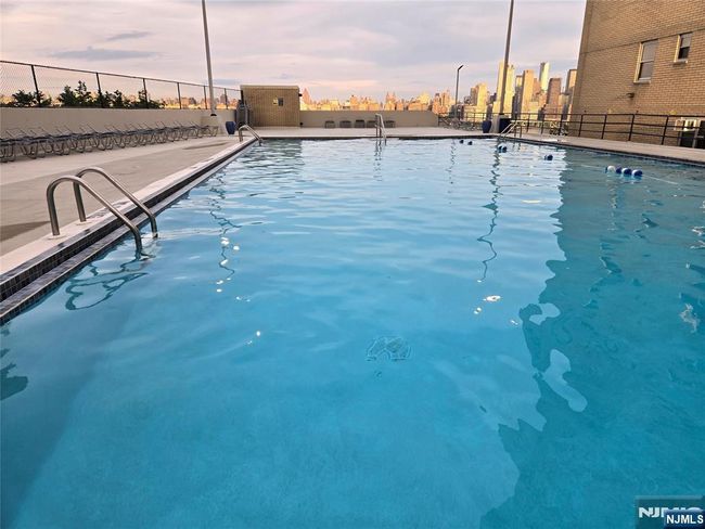 6600 Kennedy Blvd E, House attached with 4 bedrooms, 3 bathrooms and null parking in West New York NJ | Image 4