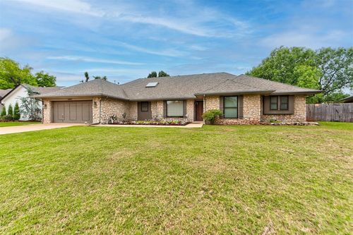 12913 Burlingame Avenue, Oklahoma City, OK, 73120 | Card Image