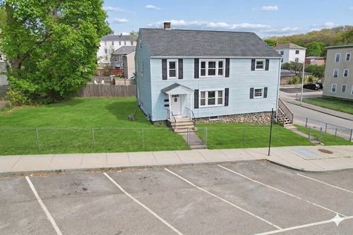 109 Hamilton St, Worcester, MA, 01604-2215 | Card Image