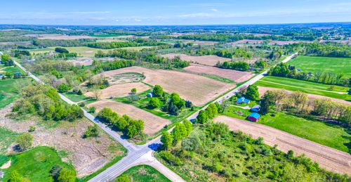 2951 N Meridian Rd, Hudson, MI, 49247-9614 | Card Image