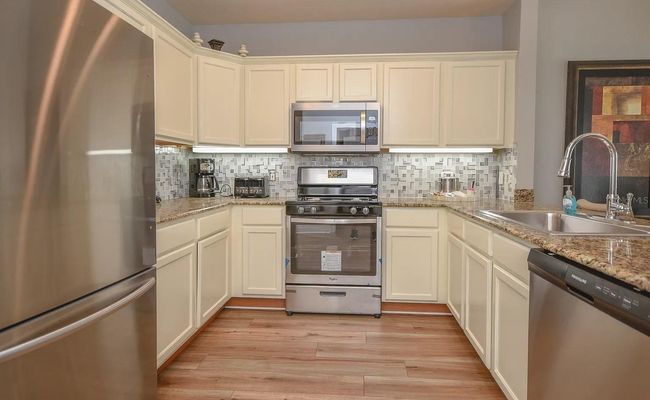 APT-302 - 1311 Seven Eagles Ct, Condo with 1 bedrooms, 1 bathrooms and null parking in Reunion FL | Image 5