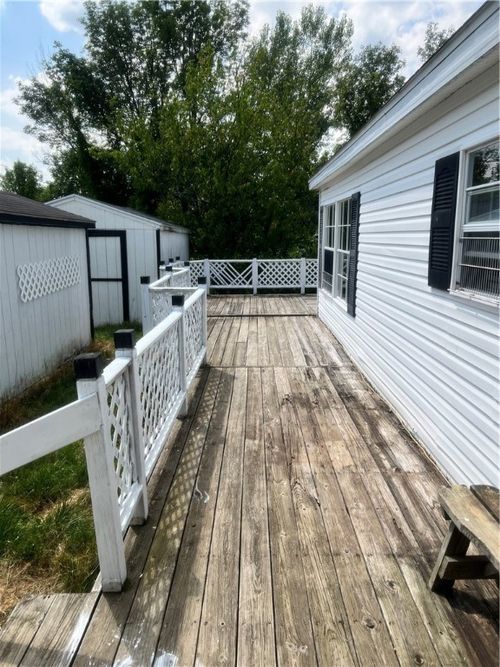 237 Crabapple Dr, Canandaigua, NY, 14424-9589 | Card Image