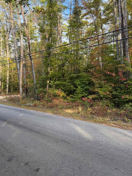 93-1 Pine St, Hopkinton, NH, 03229-3153 | Card Image