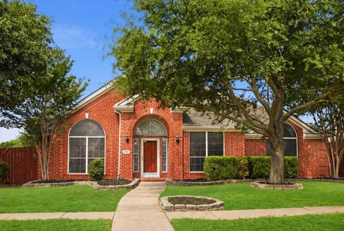 812 Patricia Dr, Allen, TX, 75002-3667 | Card Image