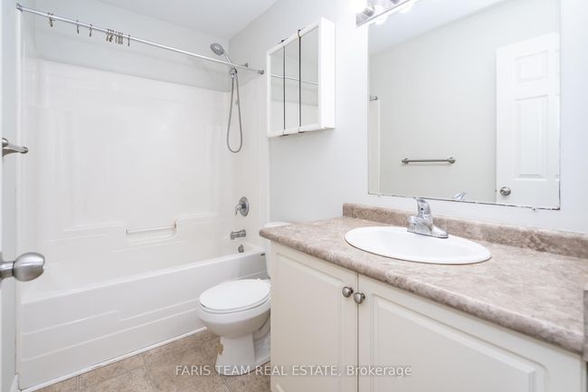 68 Michelle Dr, House attached with 3 bedrooms, 2 bathrooms and 2 parking in Orillia ON | Image 15