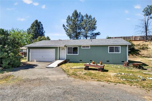 2888 Meadow Creek, Clearlake Oaks, CA, 95423 | Card Image